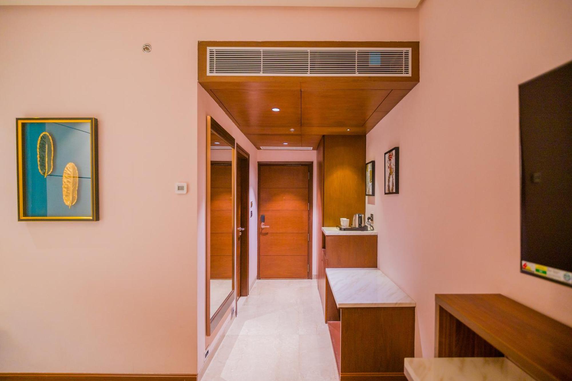 The Maple Hotel Bhopal Exterior foto